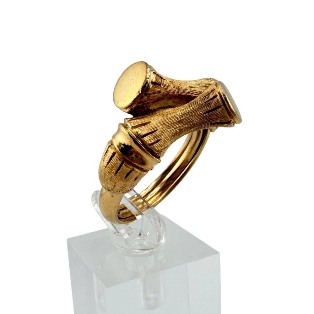 Avon 1970s Bamboo Textured Bypass Gold Tone Retro Vintage Size 8.5 Cocktail Ring